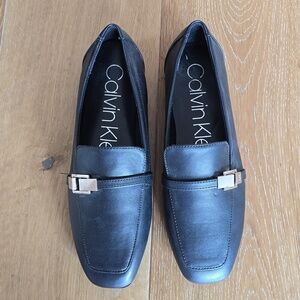 NEW Calvin Klein Black Faux Leather Loafers Classic & Chic Slip-On 8.5